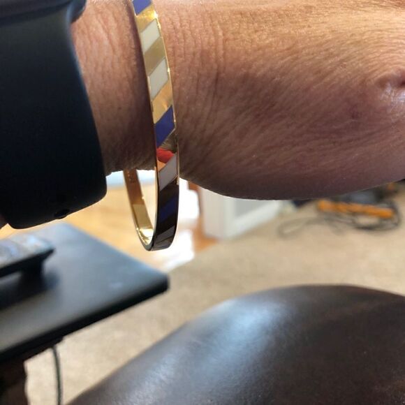 EUC Kate Spade Toe The Line Idiom Bracelet - Picture 4 of 4